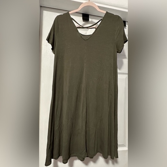 Mossimo Women’s cross-cross back Short sleeved Dress - Picture 1 of 5